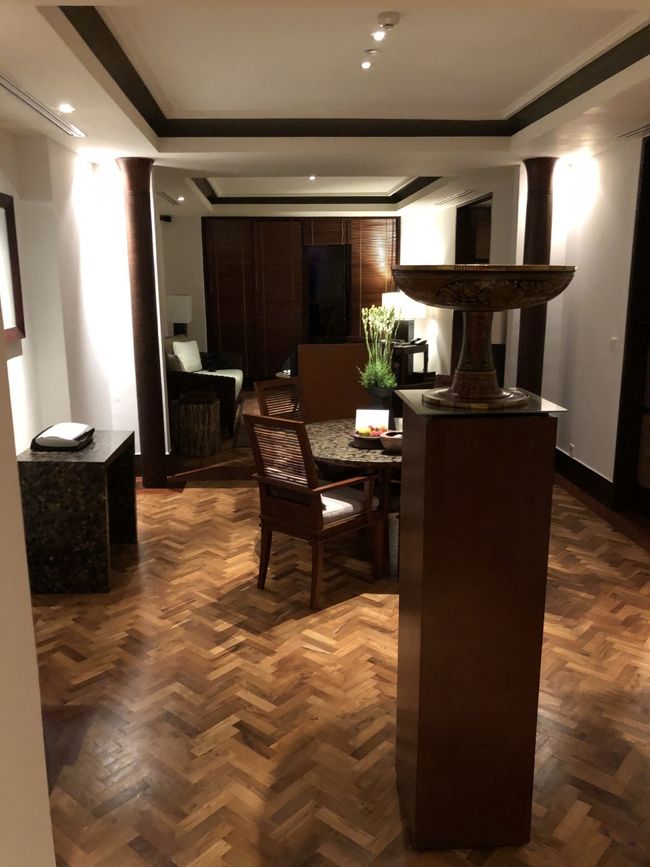 けっこう広かったです^ ^<br /><br /><br />木の匂い？<br />がプンプンしてました