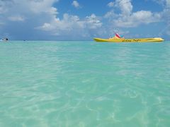 海です。きれいです。ちなみに、これは防水防塵、石鹸で洗っても大丈夫というスマホで撮りましたが、しばらく使っているとだんだん画面が消えていき、水没しました…防水防塵を過信してはいけないですね。幸いサブ携帯だったのでそれほど被害もなく、写真もSDカードから救うことができました。