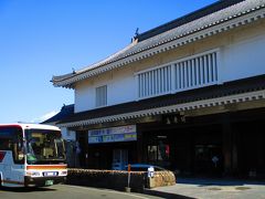 代行バスは、島原駅が終点との事なので全員が下車。　列車で来たのと、大して変わらないくらいの到着時間でした。　