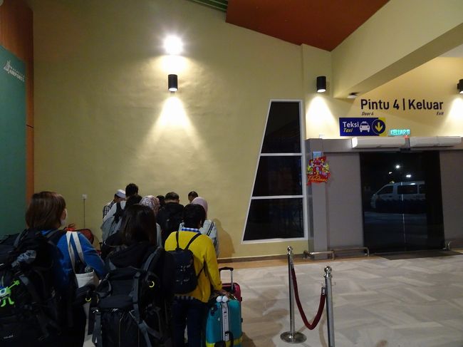 タクシーカウンター