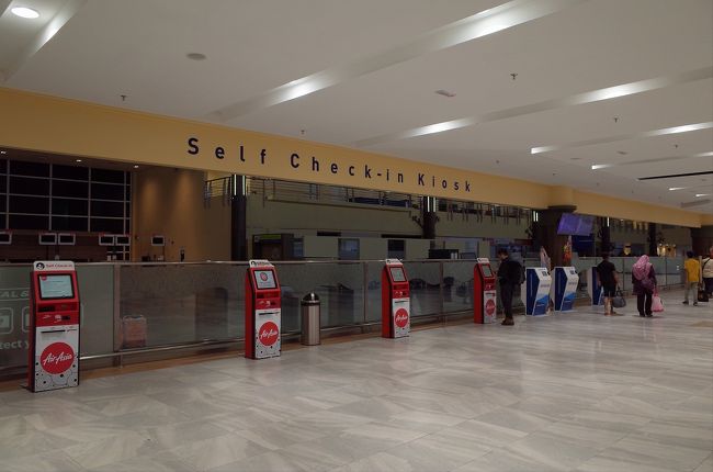 チェックイン機