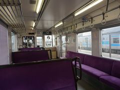 ●JR松山駅行電車＠JR伊予北条駅

途中から学生で混雑してきた1両電車でした。
道後温泉もいいけど、それだけじゃない松山でした。
