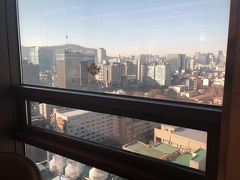 １８階のエレベーター横の窓より
ソウルタワーを眺めて

シャトルバスでソウル駅へ！