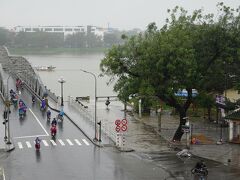 本日も雨・・・・