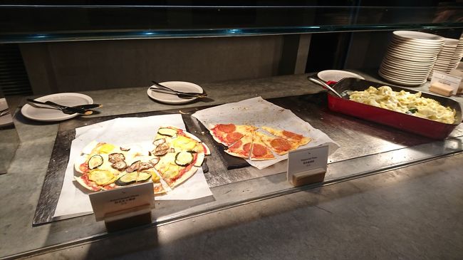 こういう感じで、好きなものを取ってもらう形式です。