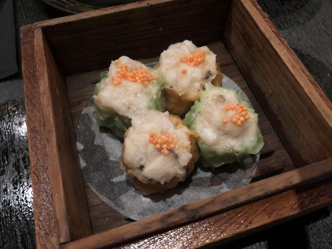 これもエビだったかなー。<br />ポン酢はなくて謎のソース。そうだろうと思っていたので日本からポン酢を持参しましたが正解！！