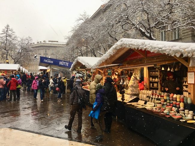 クリスマスマーケット。