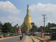 3箇所目はメインのShwemawdaw Pagoda