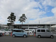 二ケ村緑道で府中街道を潜り是政駅付近を抜け東に進むと、多摩川競艇が見えてきます。

府中市は「ラグビーの街」でもありますが
「東京競馬場」に「多摩川競艇場」と公営ギャンブルの街でもあります