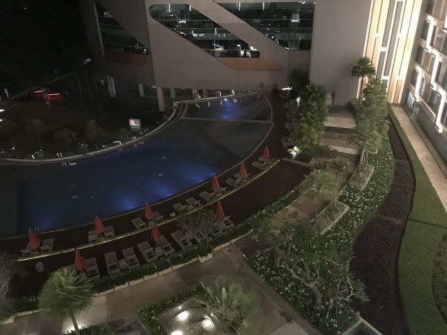 大晦日の夜。<br />ガラディナーがないので、とても静かです。<br />