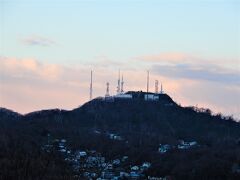 測量山もピンク色でした。