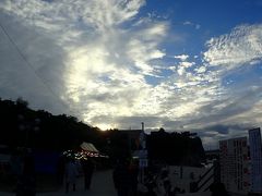 初詣の後の夕陽は清々しいです。