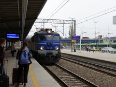 IC8306は20分ほど遅れてポズナン本駅に到着。

ここからヴロツワフまでは約2時間30分。