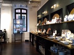 LOVERAMICSという食器のお店。
何か買おうと思いましたが欲しいものがなかったです。