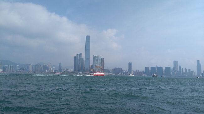 目の前に広がる海。