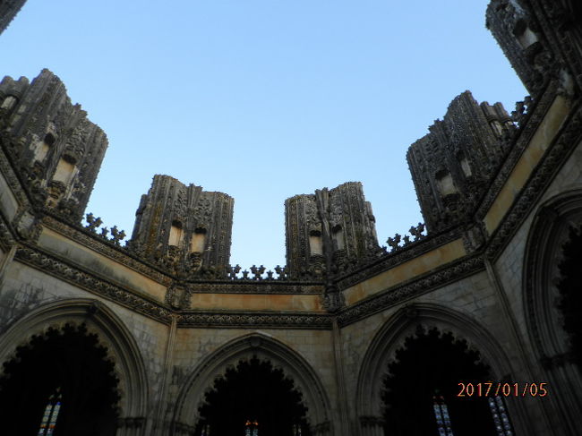 バターリャ修道院の未完の礼拝堂。