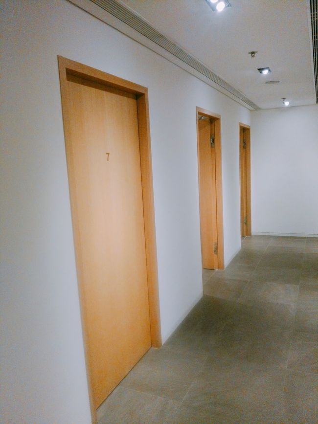 シャワールームは10箇所あります