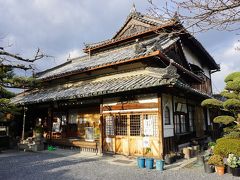 ●真田庵

ここは、幸村と昌幸親子が隠れ住んでいた屋敷跡に建つ寺院です。
大河ブームはすぎたのか…、平日とあってか…、訪れる人は数名ほど。