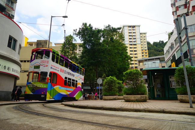 トラム終点の「?勹箕湾（Shau kei wam)」のロータリーです。ここでUターンして方向転換します。