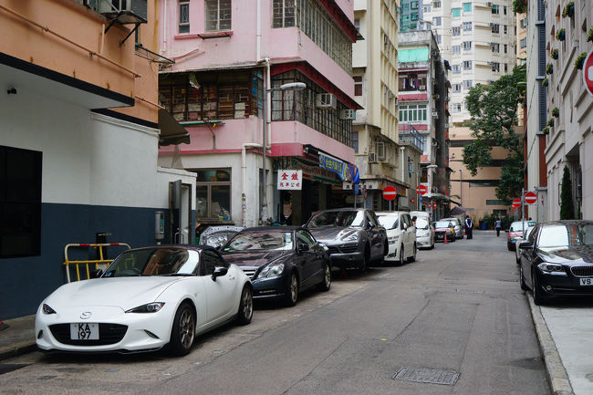 大坑の街を一回りして、「銅鑼湾道」に戻る通りです。直ぐ近くにはバスターミナルがありました。