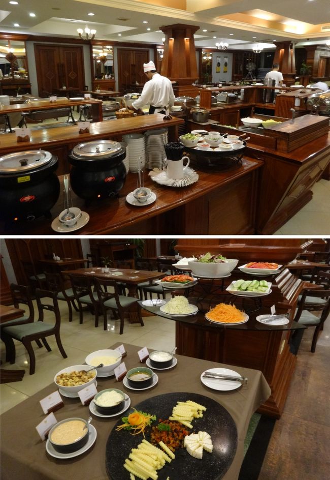 ホテルの朝食会場へ