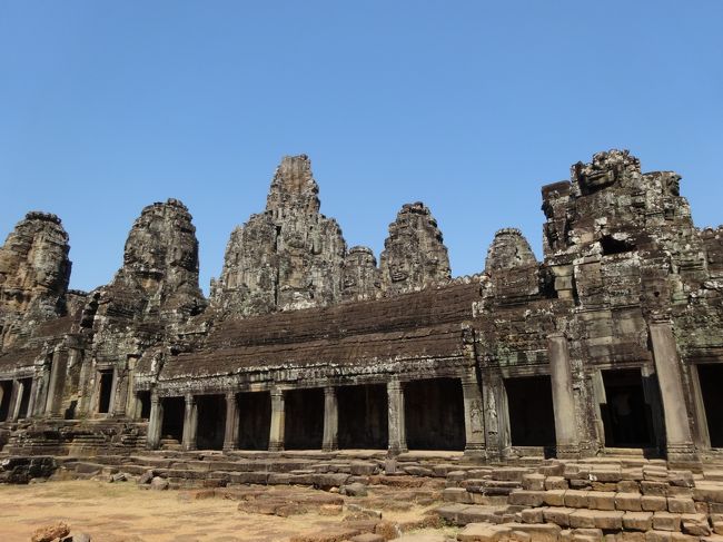 カンボジアと言えば、アンコール・ワットが超有名ですが、ここに来てわかったことが一つあります<br />私、アンコール・トムが好きかもしれない♪