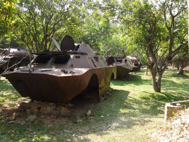 公園のようになった敷地内には