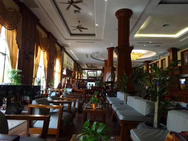 こちらでティータイムです