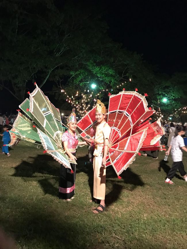 ちょうどライトの所で撮れました。