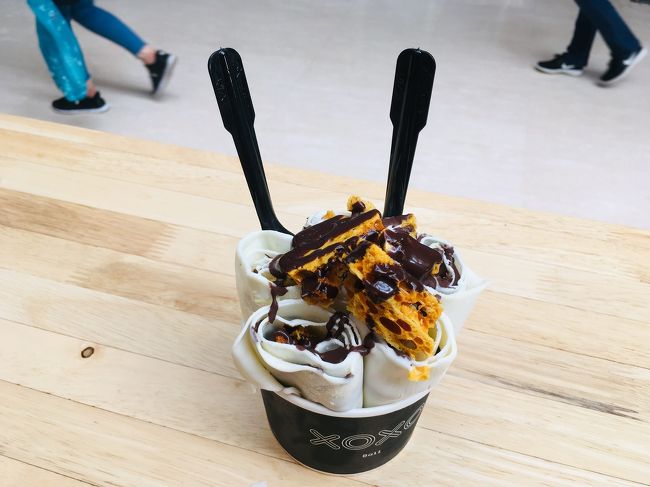 ロールアイス<br />はちみつがたっぷりかかった<br />クランチが美味しかった(*´∀｀*)