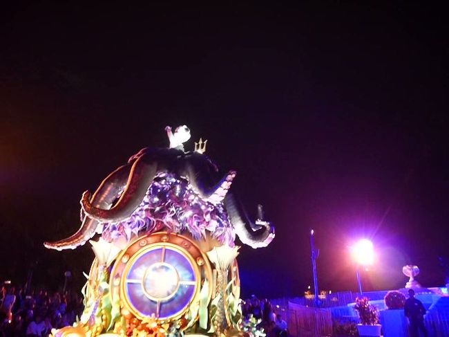 アースラ<br /><br />光が強すぎてお顔が見えませんでした^^;