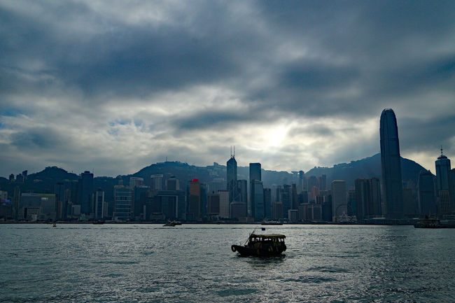 九龍地区（カオルーン）尖沙咀のプロムナードは、工事中で歩く距離も短かったですが、現在は、開通して楽しめるようです。