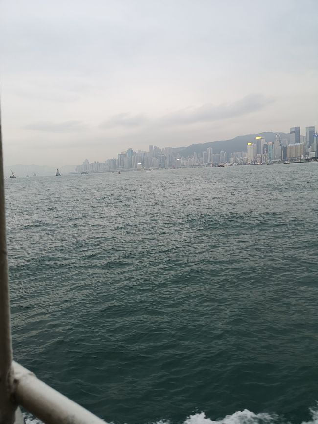 海もやや荒れ気味