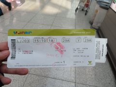 帰りもジンエアー。
A'REXソウル駅でインタウンチェックインができる航空会社もありますが、
ジンエアーはできなかったので空港でチェックイン。
11時半には空港についてぶらぶらしていました。