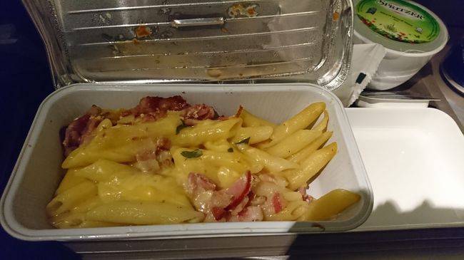 アメリカ人が好きそうなチージーなパスタ