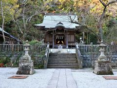 そして御霊神社