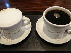 自転車を返却し、ちょっとコーヒー休憩
