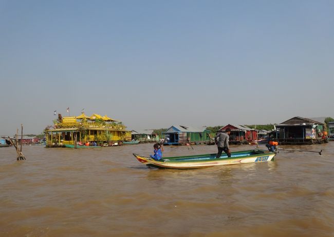 湖での生活が垣間見られます
