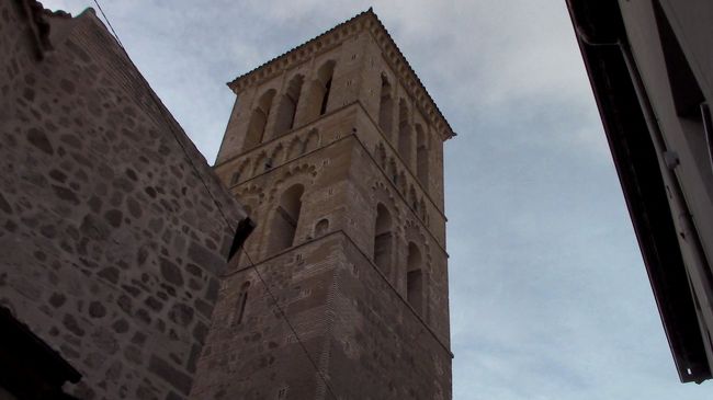 サント・トメ教会<br /><br />観光客には、エル・グレコの『オルガス伯の埋葬』を見るだけの、小さな教会です