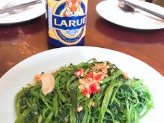 お昼ご飯は日本橋近くのモーニンググローリーレストランでベトナム料理を。

店名になっている空芯菜の炒め物がぴか一おいしい！
