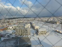 明るくなって雲の切れ間に青空も見えました