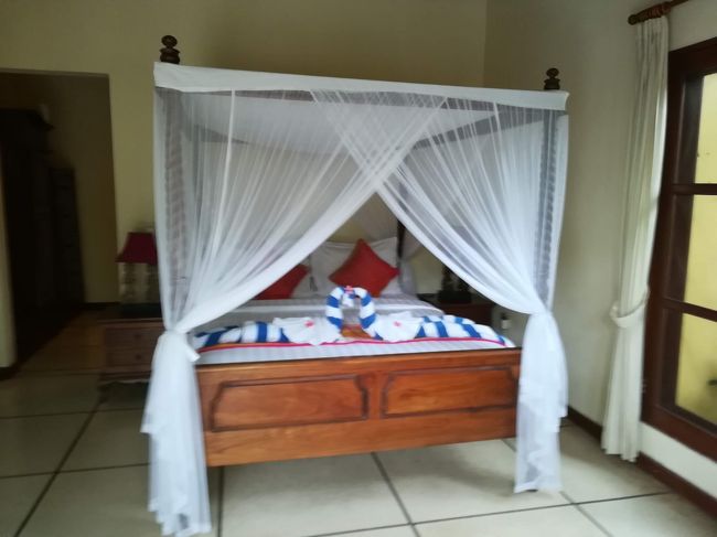 お姫様ベッドです