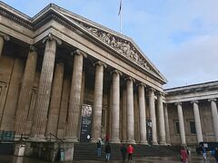 翌日、舞台は14時からなので朝イチで大英博物館へ。早かったお陰か並ぶ事なく入場する事ができました。