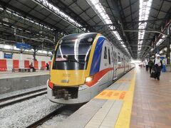 2019.01.03　クアラルンプール
マレーシア唯一の“通勤急行”で駅舎がきれいなクアラルンプール駅にやってきた。