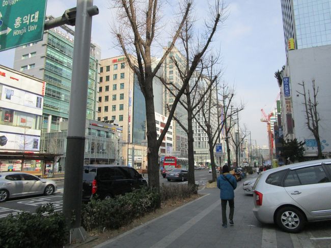 天気はいいけど空気は冷たい。<br />道路もところところ凍ってるところがあった
