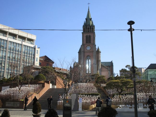 新世界デパートでトイレを借りてから明洞へ