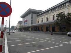 ということでハノイ駅に到着です。