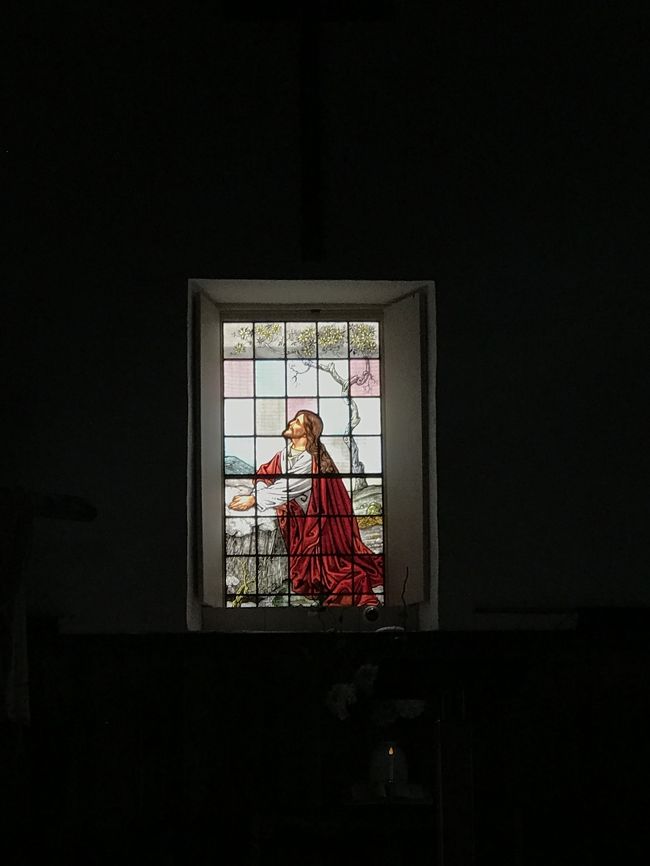 ステンドグラスが美しい