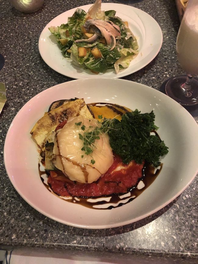 レイズオンザベイの温野菜とサラダ