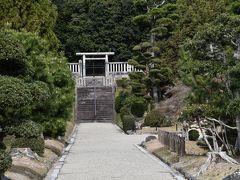 聖武天皇陵 光明皇后陵の前を通って奈良マラソン　フルマラソンの40キロ地点位を目指します。